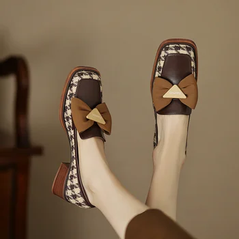 2023 Nova Primavera Estilo Retrô Elegante Único Calçado Para Mulher Usar Um Arco Decorado Dedo Do Pé Quadrado Sapatos