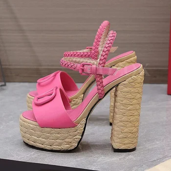 2023 das Mulheres do Verão as Sandálias de Plataforma de Design Genuíno leatherSuper Saltos Altos de Moda de Metal Decoração Banquete Passarela de Fadas Sapatos